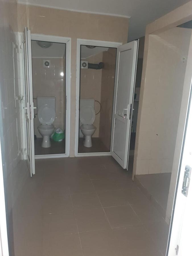 Cazare - Accommodation Bukareszt Zewnętrze zdjęcie