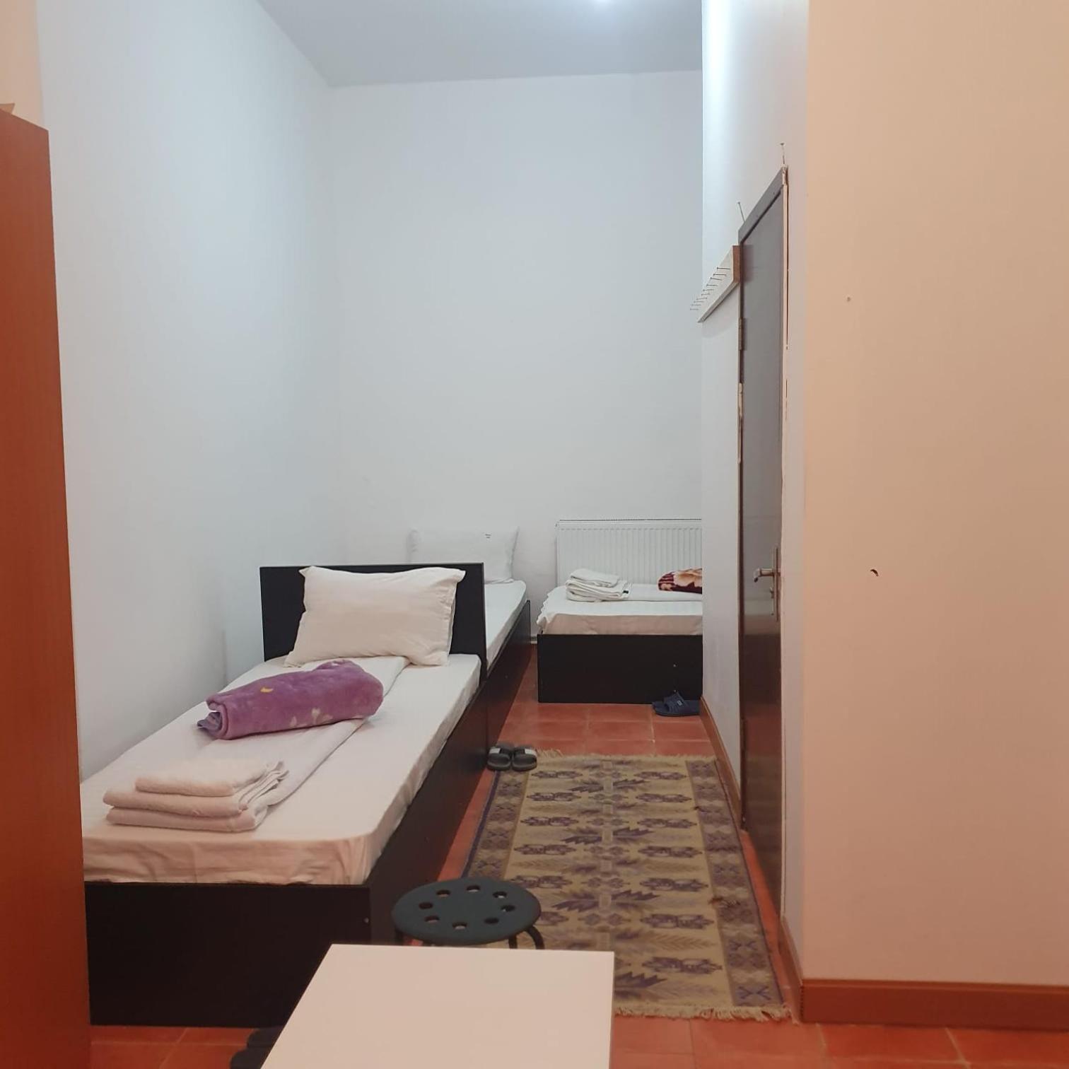 Cazare - Accommodation Bukareszt Zewnętrze zdjęcie